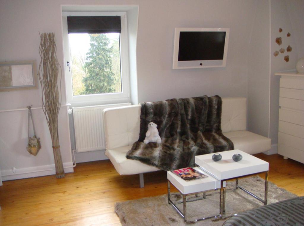 Villa Eden Miluza Pokój zdjęcie