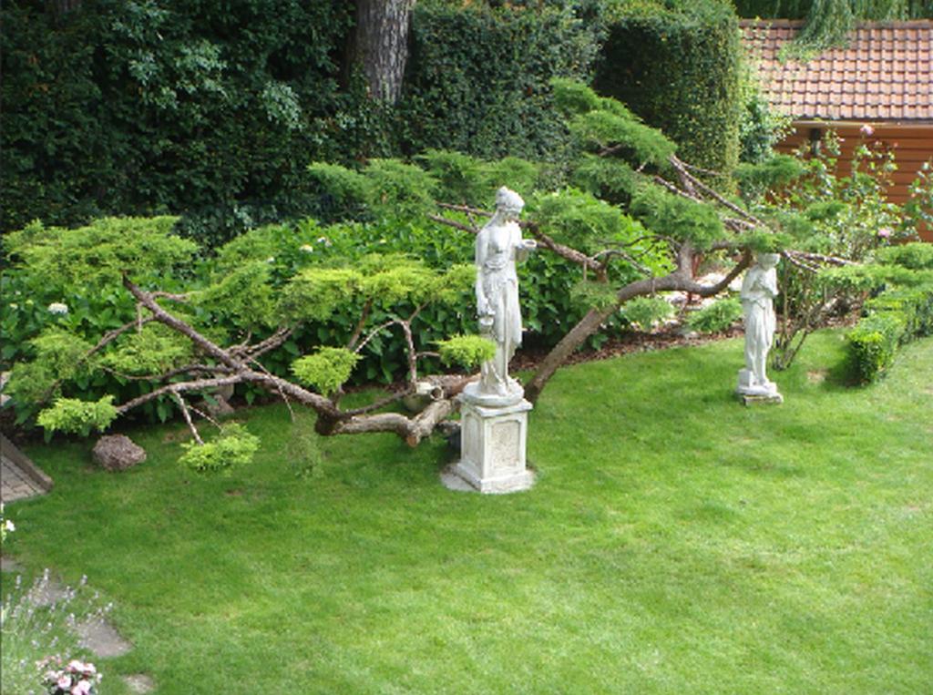 Villa Eden Miluza Zewnętrze zdjęcie
